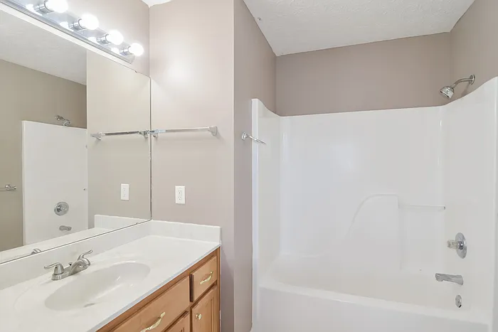 122 Forestwood Dr — Photo 10