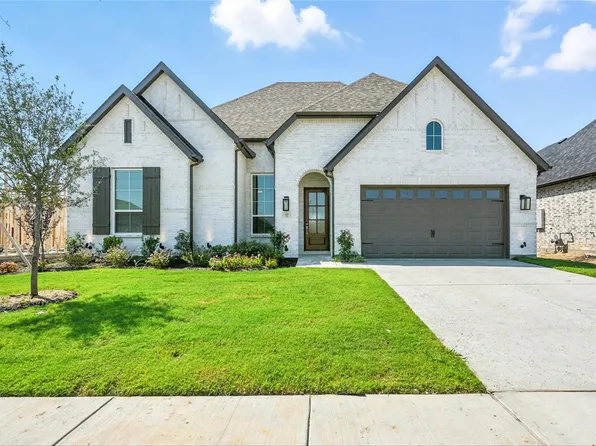 532 Lockhart St, Waxahachie, TX 75165