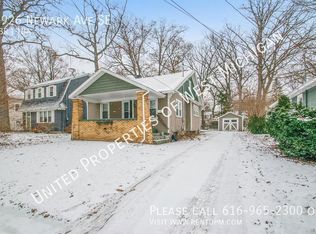 1926 Newark Ave SE, Grand Rapids, MI 49507