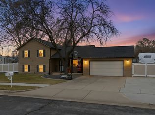 1154 W 2600 N, Clinton, UT 84015