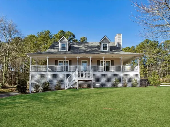 100 Springwater Trce, Woodstock, GA 30188