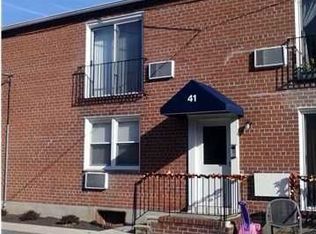 41 Vera St, Staten Island, NY 10305