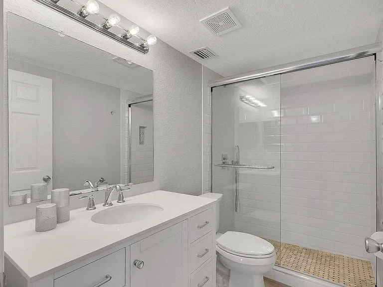 1176 Staghorn St — Photo 14
