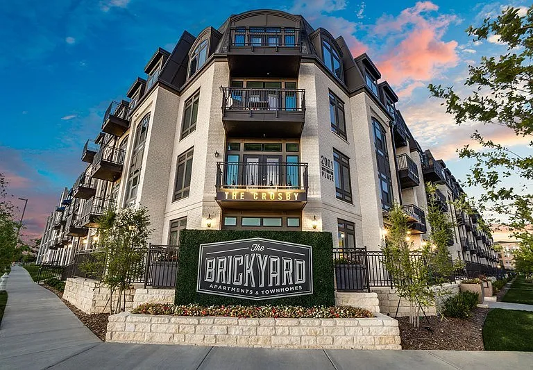 The Crosby at the Brickyard Apartment Homes — Photo 20
