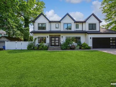 94 Oak St, Tenafly, NJ, 07670