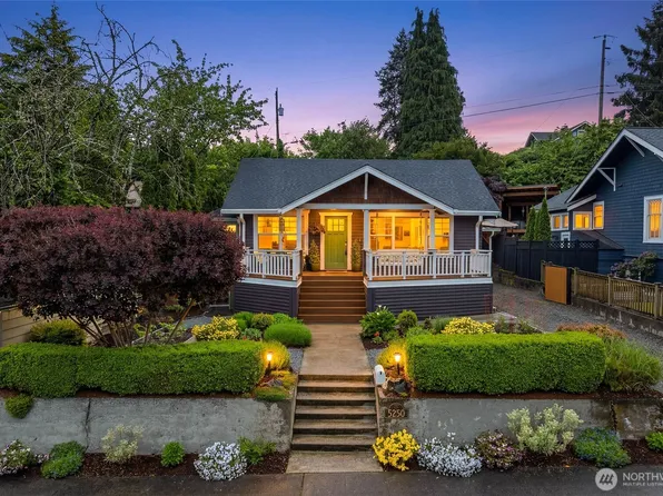 5250 45th Avenue SW, Seattle, WA 98136