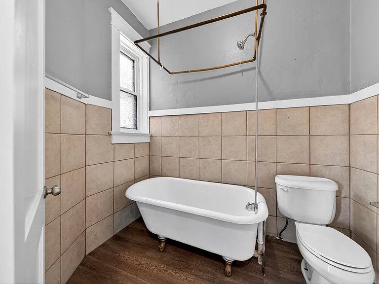 3526 S Spring Ave — Photo 9