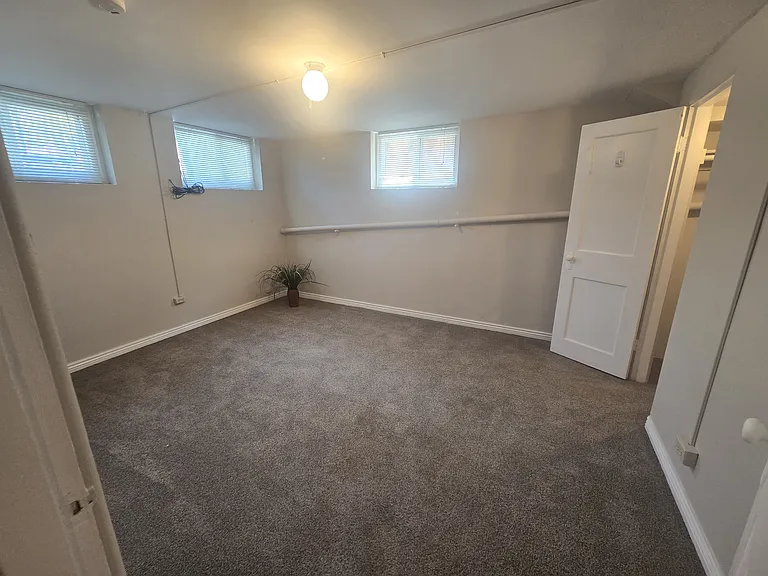 1630 Perry St #B — Photo 6