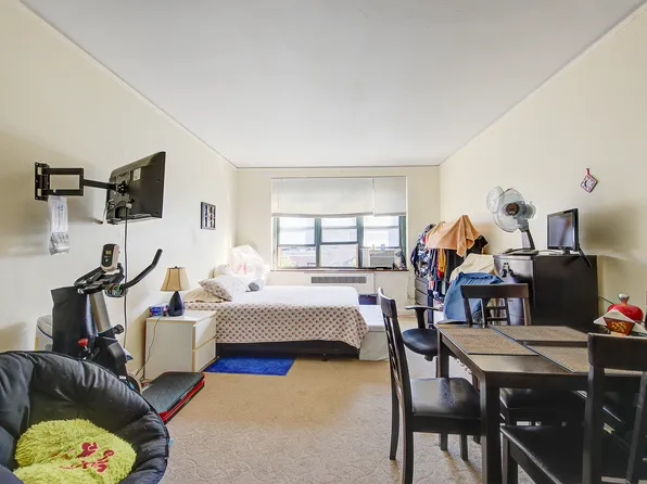 78-11 35th Avenue image 5 of 12