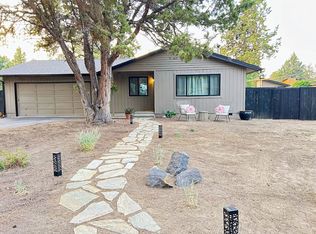 20944 Desert Wood Dr, Bend, OR 97702