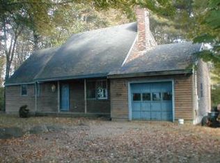 60 Tide Mill Rd, Hampton, NH 03842