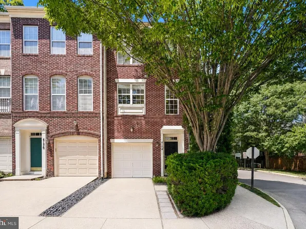 4174 Timber Log Way, Fairfax, VA 22030