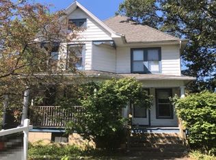 307 N Monroe St, Gardner, IL 60424