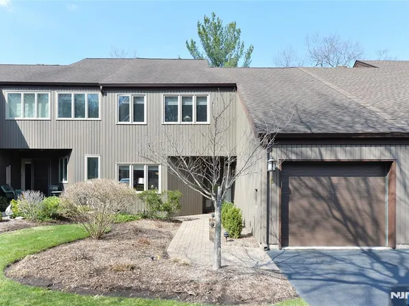 6 Romopock Ct #6, Mahwah, NJ 07430