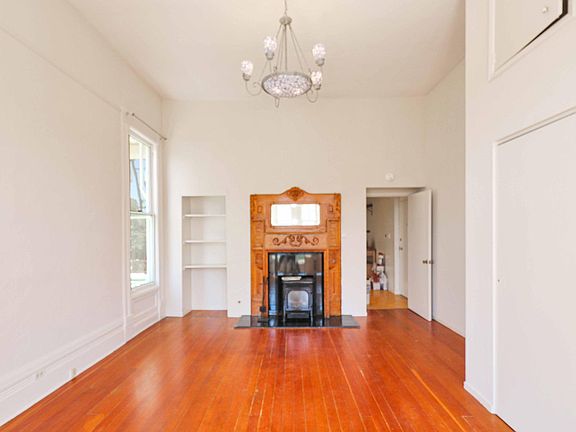3rd image of 2664 California St APT 3