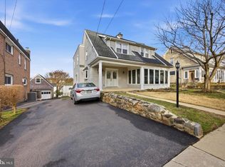328 Blanchard Rd, Drexel Hill, PA 19026