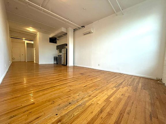 3rd image of 385 Troutman St APT 104A