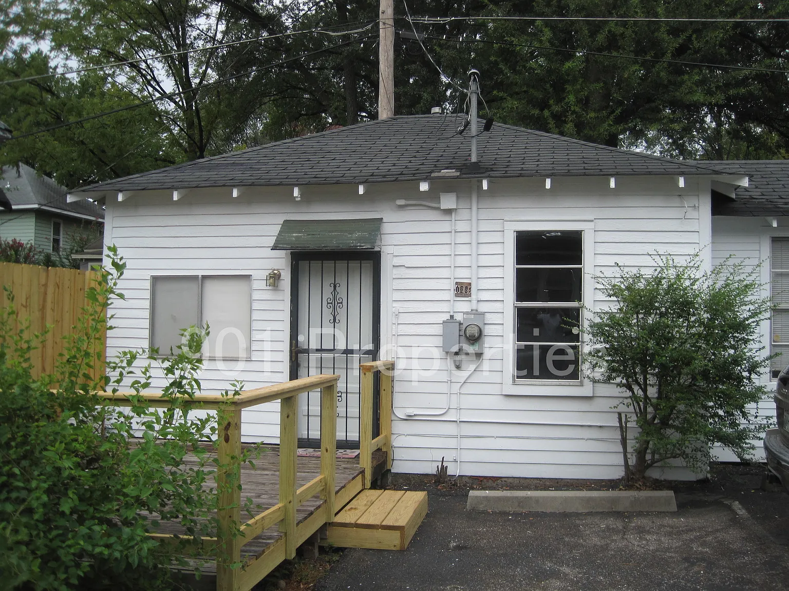 1 bed, 700 sqft, $1,000 — Photo 1