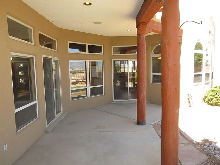 1312 Tiffany Ln SE — Photo 31