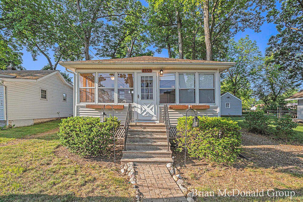 23721 S Shore Dr, Edwardsburg, MI 49112 Zillow