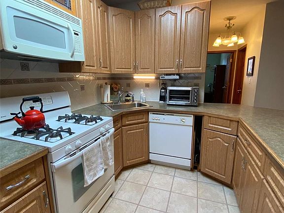 3rd image of 133-42 86th Street