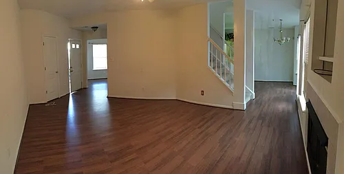 604 Railway Ct Photo 1