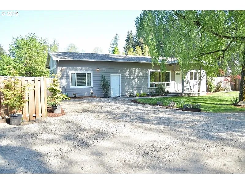 11260 SW North Dakota St photo 1