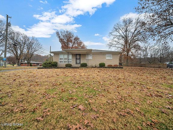 3rd image of 3311 Blanton Ln