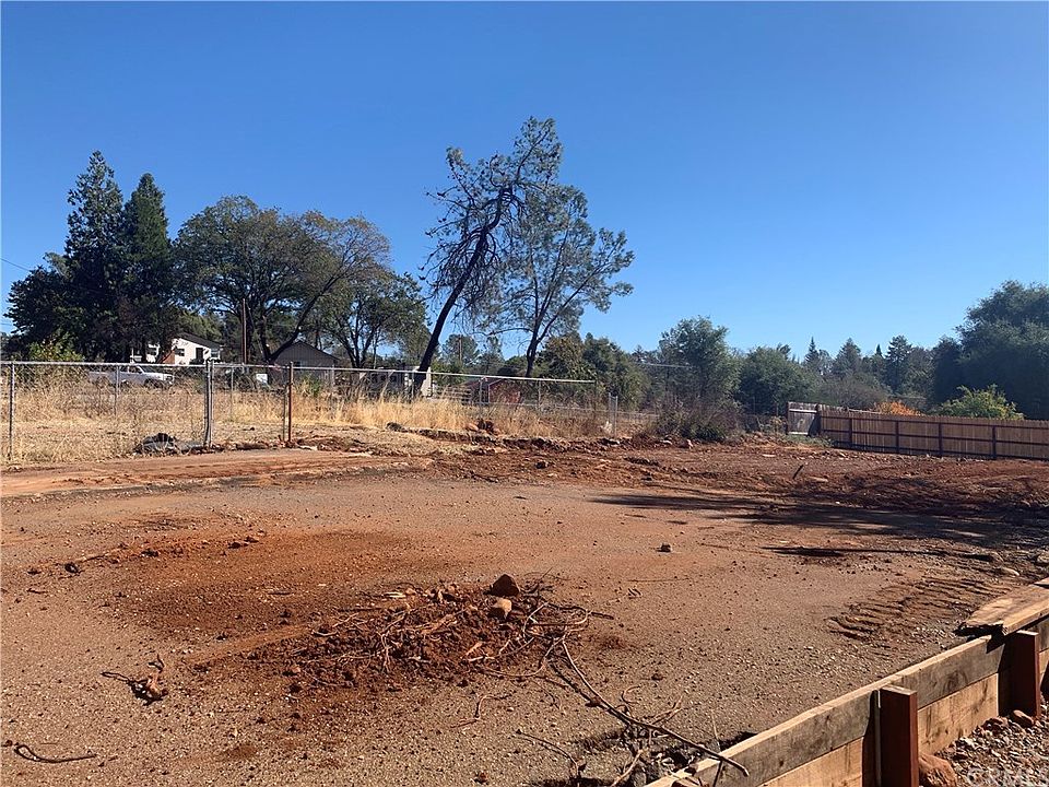 2nd image of 3294 Neal Rd