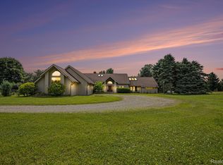 3101 Delano Rd, Oxford, MI 48371