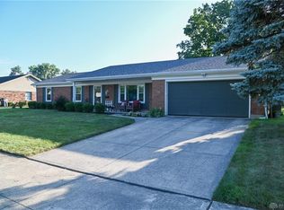 728 Clarendon Rd, Troy, OH 45373