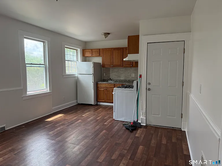 173 Chestnut Ave #2 — Photo 10