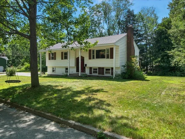8 Deborah Drive, South Burlington, VT 05403