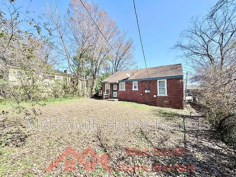 1417 Rayner St — Photo 10