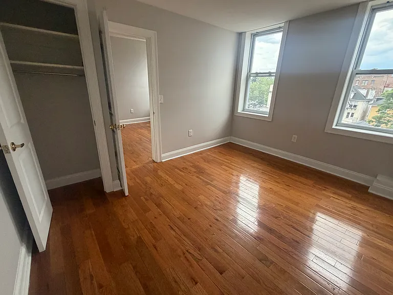 6119 Park Ave #2E — Photo 7