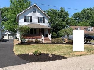 305 E 42nd St, Lorain, OH 44052