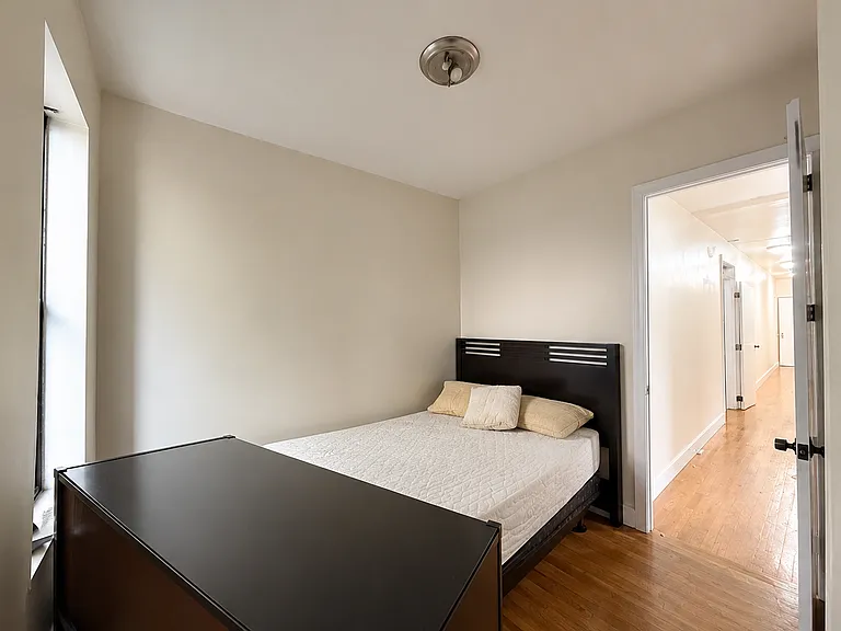 2485 Elm Pl #4A — Photo 5