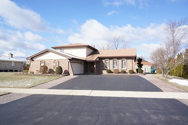 1st image of 13526 S 88th Ave