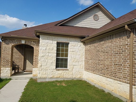4th image of 10920 Denae Dr