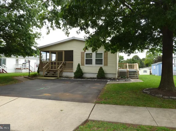 619 Mimosa St, Red Hill, PA 18076