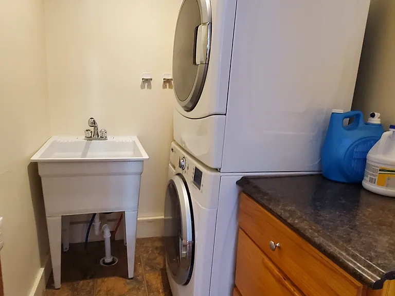 56 Park St #13 — Photo 18