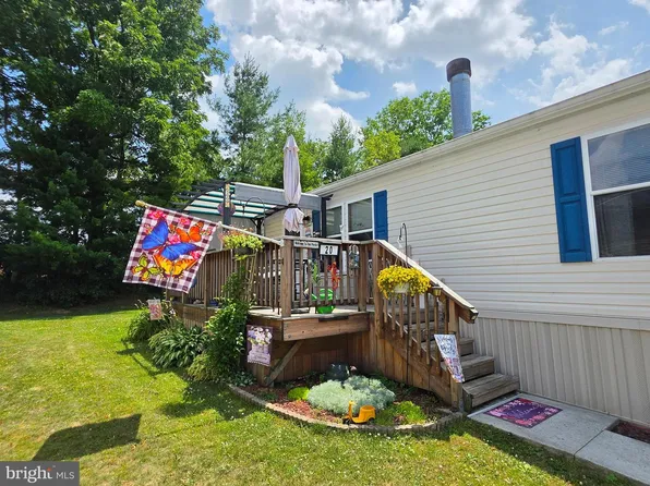 20 Patricia Dr, Lebanon, PA 17042