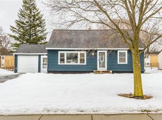 66 Harvest Dr, Rochester, NY 14626