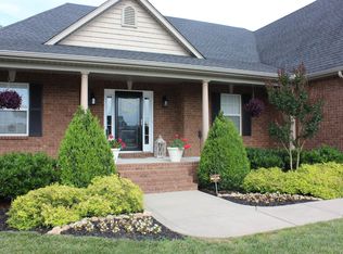 910 Nimbus Ln, Murfreesboro, TN 37127