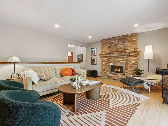4th image of 5337 Sequoia Dr