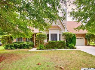 102 La Rue St, Huntsville, AL 35811