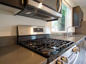 Rare 3 Bed, 2 Bath Townhouse Ready Now!
