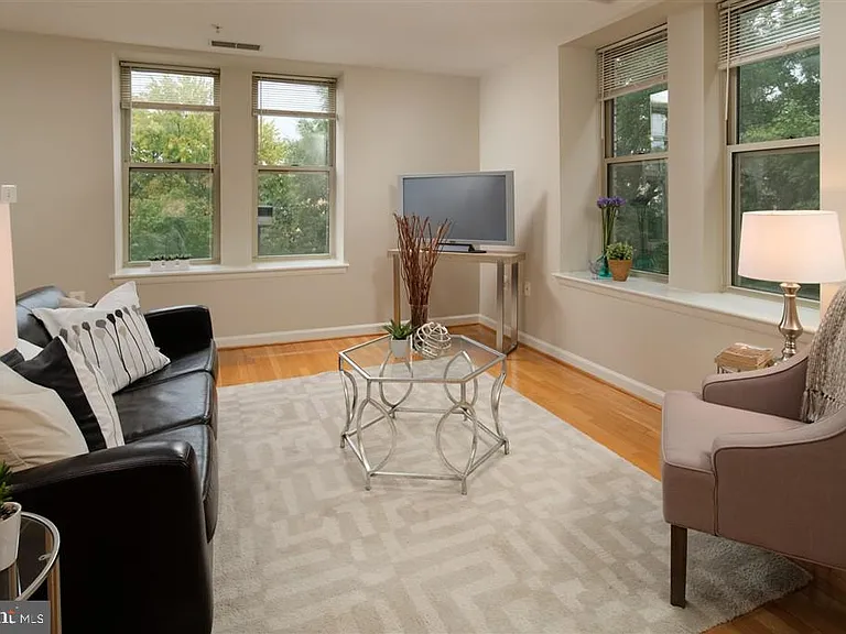 1308 Clifton St NW #217 — Photo 21