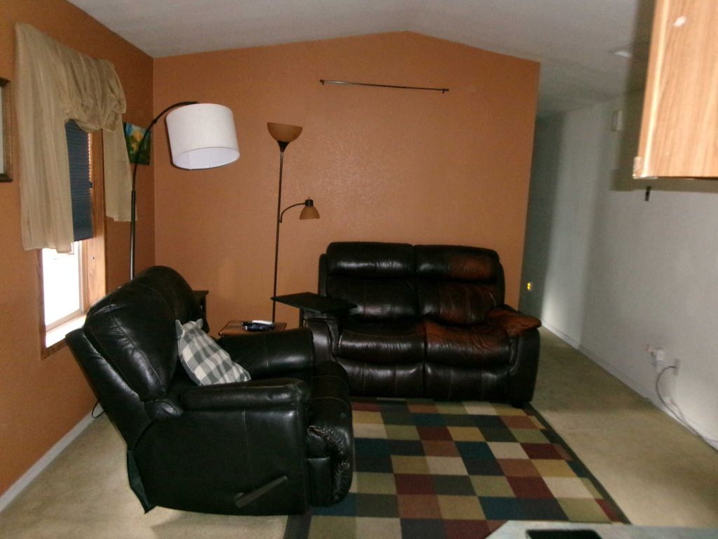 1166 Madison # 105 Ave