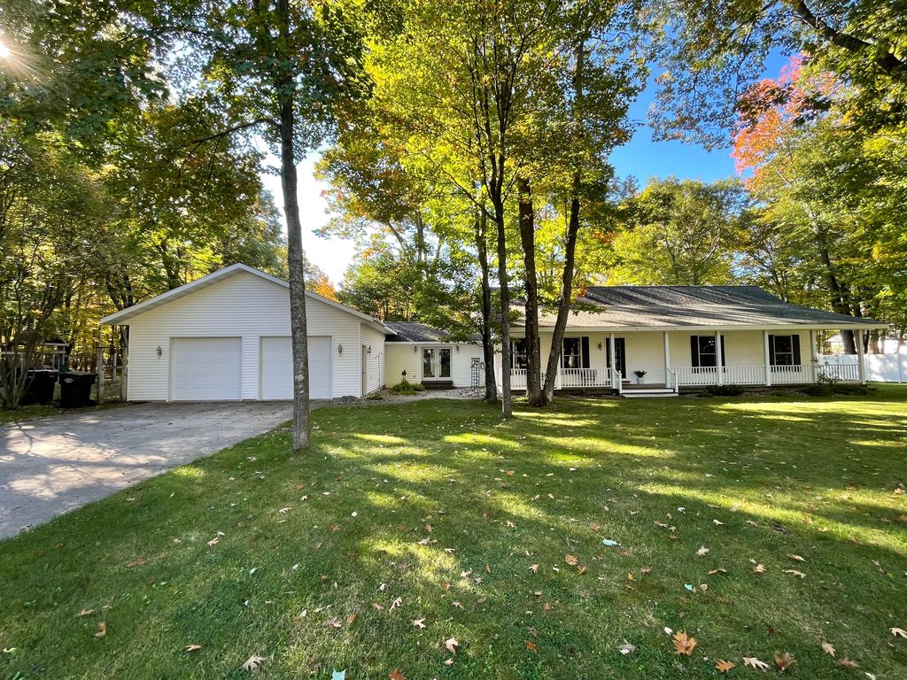2705 9th Ave W - Property Image